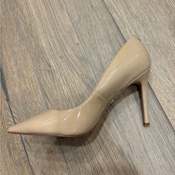 Sam Edelman Nude Heels - Picture 2 of 7